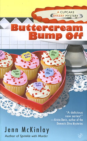 Buttercream Bump Off by Jenn McKinlay